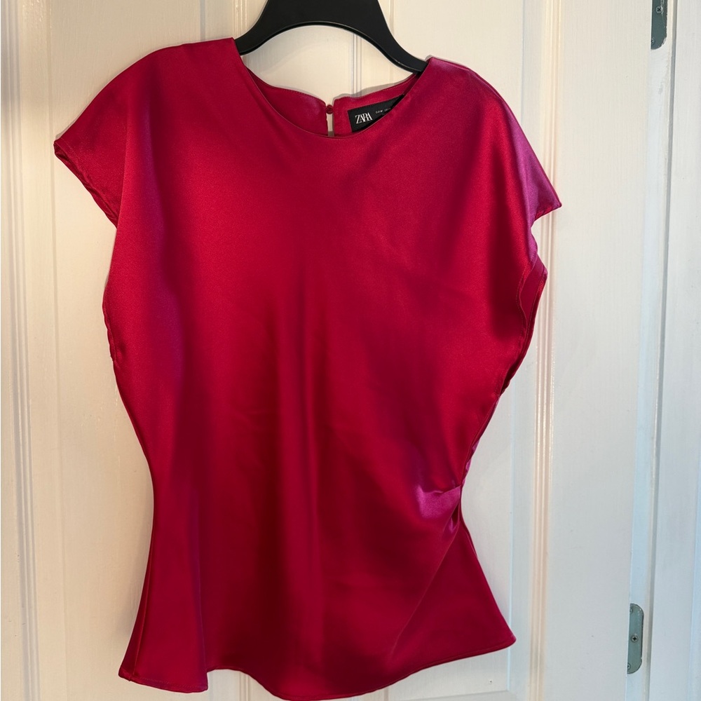 Zara Women's Vibrant Silk Blouse
